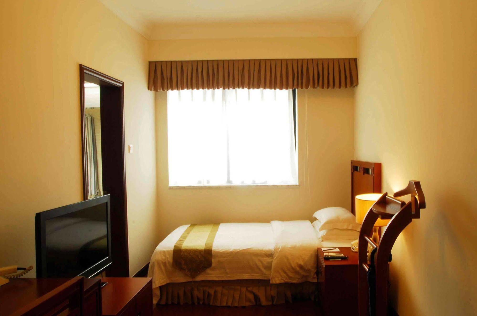 Ming Wah Apartments เซินเจิ้น ภายนอก รูปภาพ
